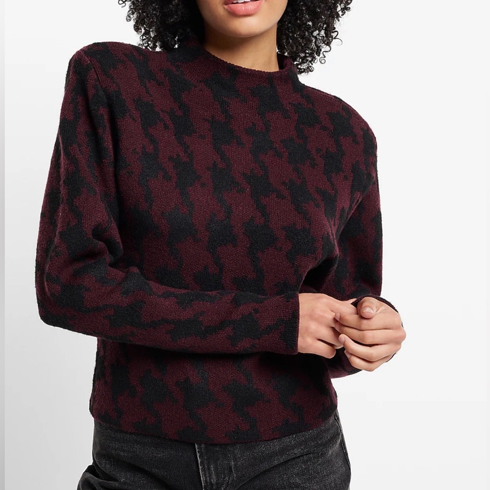 L - Express Houndstooth Mock Neck Padded Shoulder Sweater
